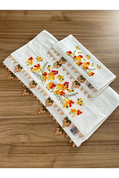 TREND Hand Work Needlework Embroidery Towel Suit with Maternal Girl (50X90 cm + 30X50 cm 2 Edges Embroidered)