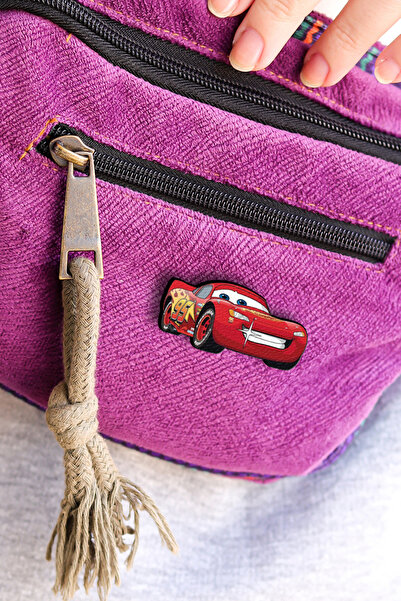 Rozzy Lab Şimşek McQueen - Cars Arabalar - Rozet - Broş - Yaka Çanta Aksesuar
