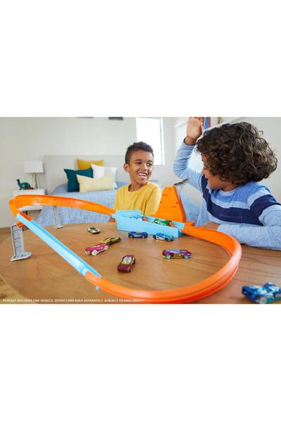 HOT WHEELS Rapid Raceway Şampiyon Oyun Seti Hot Wheels Şampiyonluk Parkuru Yarış Seti GJM75