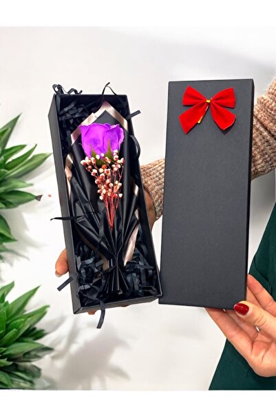 hediye arıları باقة زهور أرجوانية باهتة في صندوق خاص | تصميم مميز