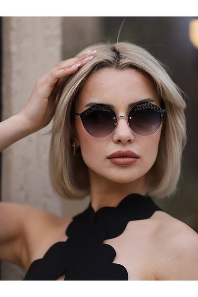 TomyHelf Geometric Black Frame Women's Sunglasses - Glass