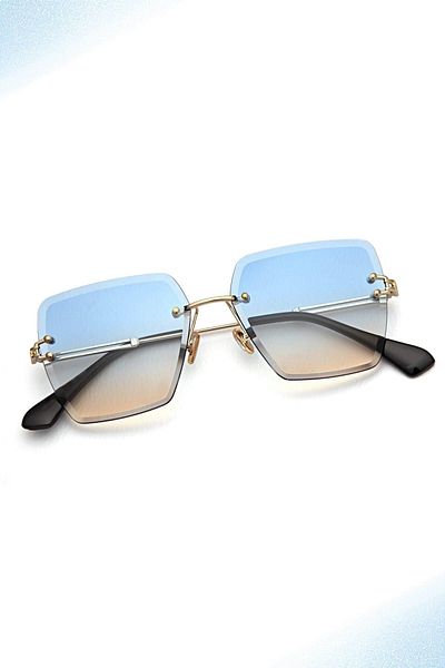 TomyHelf Women's Sunglasses - Square Glass Design, Frame Gradient Glass