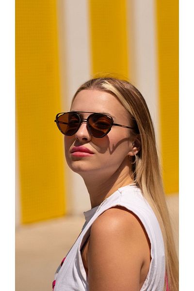 TomyHelf Brown Geometric Frame Unisex Sunglasses
