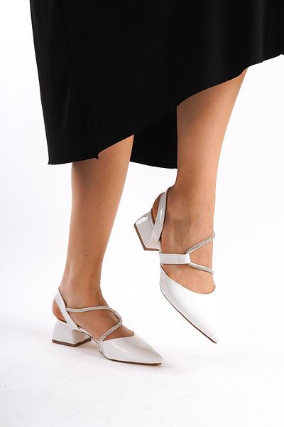 Bak Store White Patent Leather Stone Detailed Pointed Toe Thick Short Heeled Women's Shoes