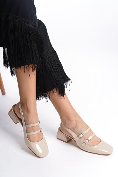 Bak Store Mary Jane Beige Patent Leather Open Back Blunt Toe Short Heeled Shoes