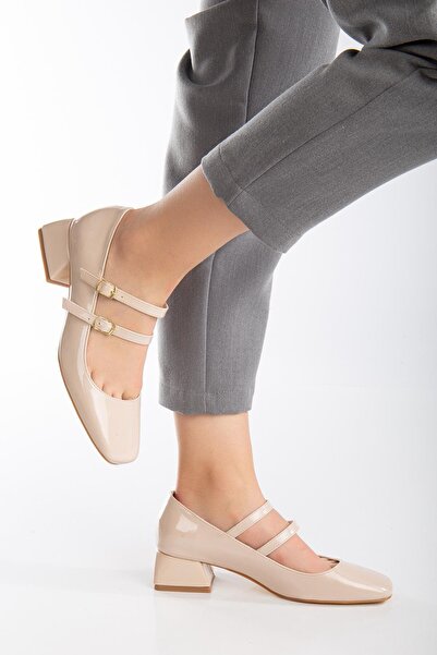 Bak Store Mary Jane Beige Patent Leather Blunt Square Toe Short Thick Heeled Shoes