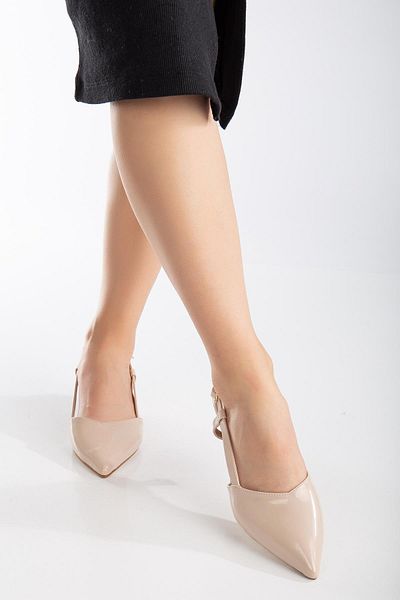 Bak Store Piele lacuita bej Catarama cu varf ascutit Pantofi cu toc de 3 cm