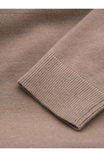 OMBRE Men's knitted turtleneck with viscose - dark beige V3 OM-SWTN-0127 S