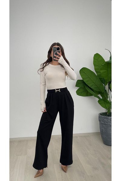 Nazline Women's Buckle Detailled Pleated Crepe Loose Leg Pants