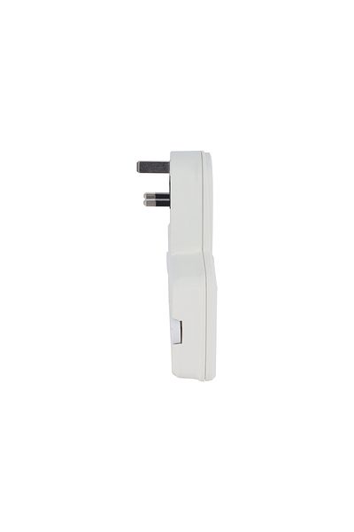 Olsenmark 3 way Universal Wall Socket with Individual Switches- OMES1859D