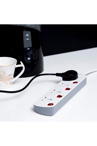 Olsenmark Extension Socket, 4 Way - 2M Power Extension Cord