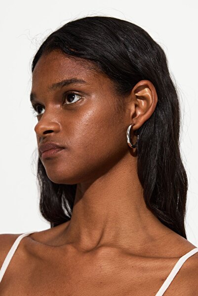 Bershka 9'lu halka küpe seti