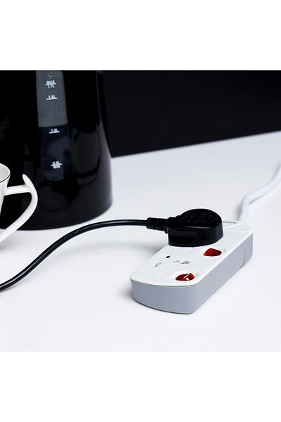 Olsenmark 2 Way Extension Socket 2M Cable High Quality Copper Material