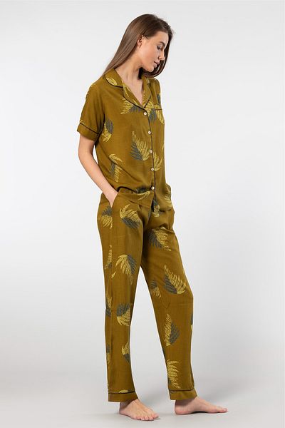 TÜREN Women's Viscose Pajamas Set - Front Button, Leaf Print, Short Sleeve, Shirt Neck