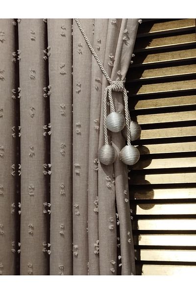 AlbiÜrün Beige Colored Linen Pompom Background Curtain