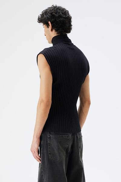 IAMNOTBASIC Leonardo High Top Undershirt - Black
