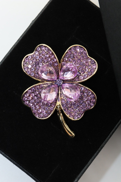 KEEBA Şansın simgesi Kristal taşlı dört yapraklı yonca broş gold mor tonlu er...