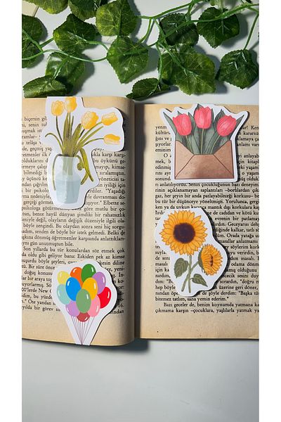 Handeto Kraft Bright and Hard Structured 4 Pieces Flower Magnetic Bookmarks - Pvc Coated
