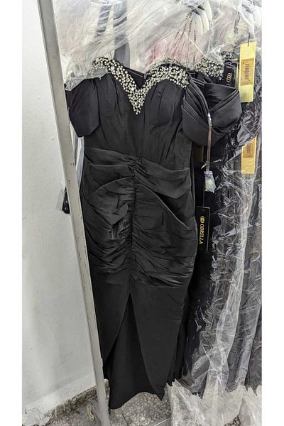 Robes Γυναικείο βραδινό φόρεμα με λαιμόκοψη με κορδόνια και λεπτομέρεια με σχισμή