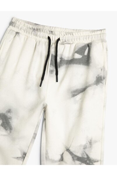 Koton Момчешки панталони с батик мотиви