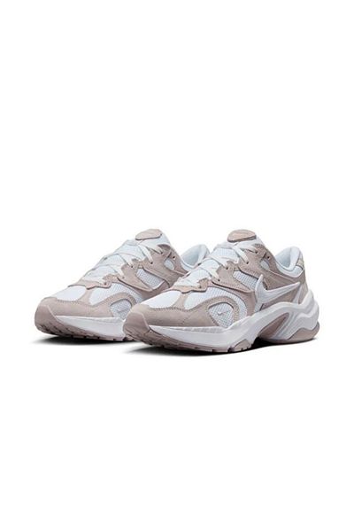 Nike W Al8 (Insufficient Information)
