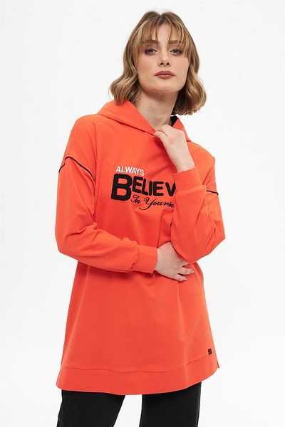 Kayra Red Embroidered Three Thread Sweatshirt