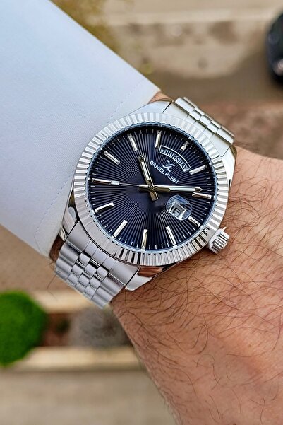 Daniel Klein Kadranı Lacivert Kordonu Gri Renk 2 Yıl Garantili Erkek Kol Saati