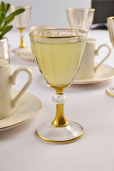 Heda Porselen Diamond 6 Piece Gold Gilded Presentation Set