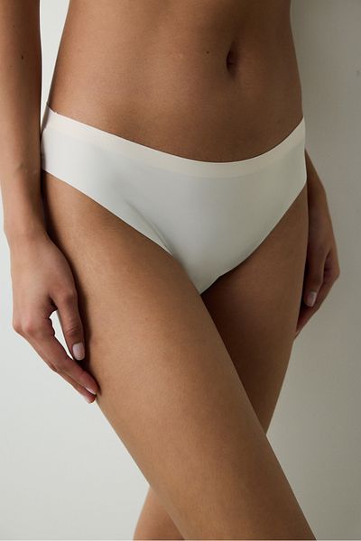 Penti Invisible Laser Cut Cream Slip εσώρουχα