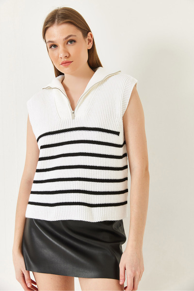 Bianco Lucci Women's Zippered Thessaloniki Knit Sweater 20247578