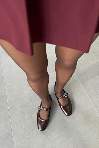 STRASWANS Jules Kadın Kemer Detay Kırışık Deri Babet Bordo