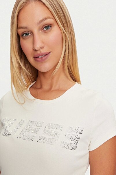 Guess Γυναικείο μπλουζάκι Kiara Cream Active Regular Fit T-Shirt V4BI16KCIV1-G6K5
