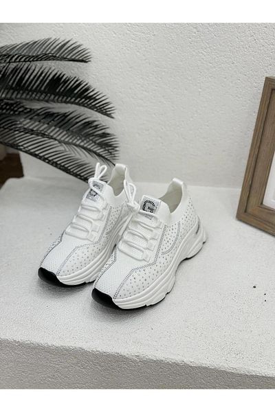 Guja 24y309-1 Mod pantofi 
 
 Pantofi pentru bărbați Streetball II Gx9688