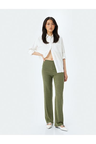 Koton Strukturierte Hose mit weitem Bein und Standard-Taille