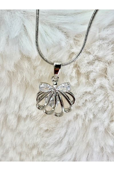 Store Oyster Model Stone Women's Stainless Steel Necklace Hypoallergenic & Adjustable Chain