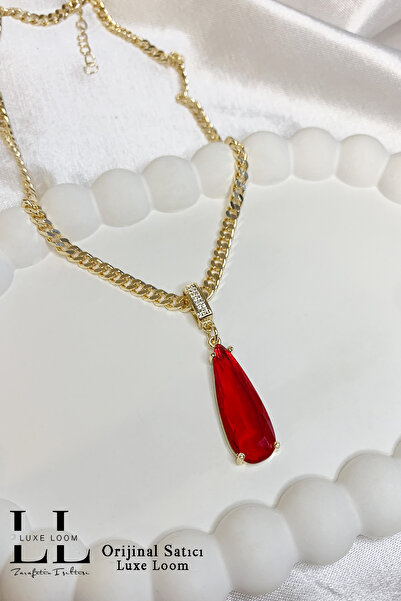 Luxe Loom Zarafetin Işıltısı Kadın Gold Özel Kesim Zirkon Taş Detaylı Kırmızı Su Damlası Kolye