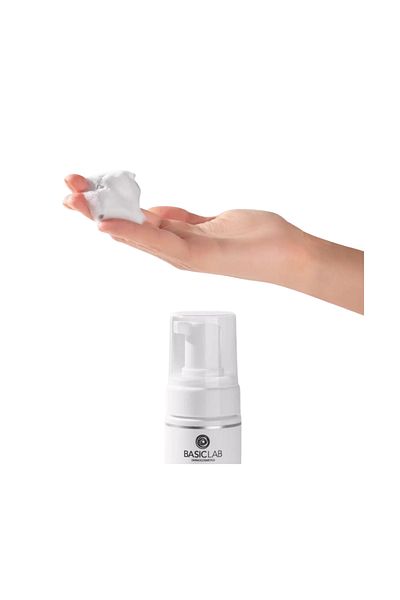 BASICLAB Dermatologická čisticí pěna pro ultra citlivou pleť, 150 ml