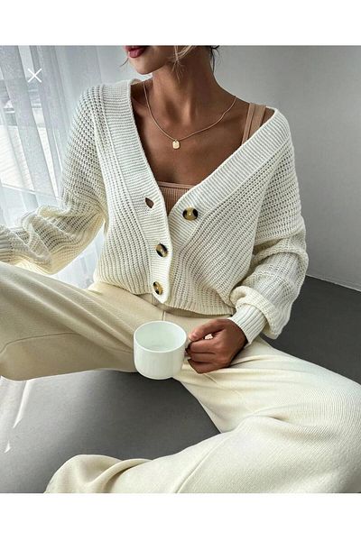 BOZKAYA ÖRME Women's Knitwear Buttoned Cardigan
