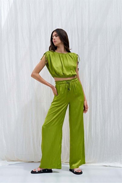 Naar Γυναικεία πράσινη κοντομάνικη μπλούζα από οργανικό βαμβάκι - NAAR81351