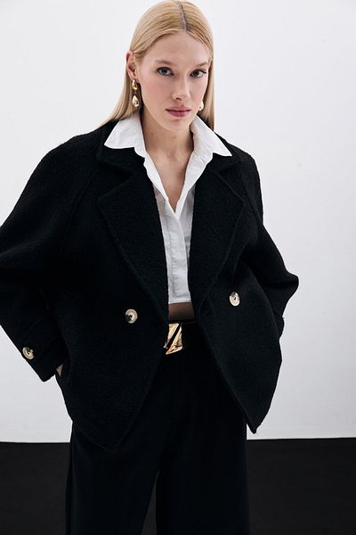 Sateen Black Boucle - Short Coat Design