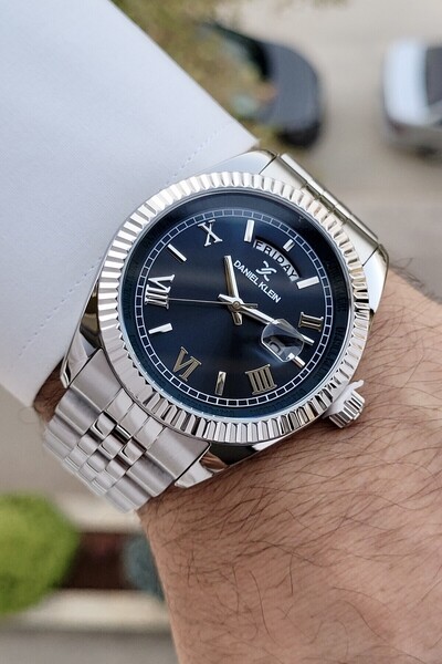 Daniel Klein Kadranı Lacivert Kordonu Gri Renk 24 Ay Garantili Erkek Kol Saati