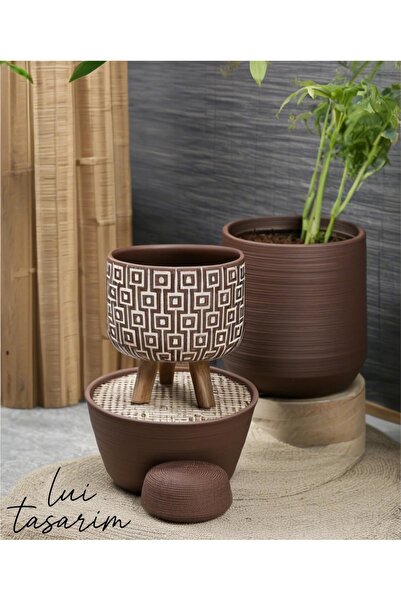 Lui Tasarım Saksı Bohem Tarz Kahverengi Ahşap Ayaklı Beton Saksı 14*16 cm