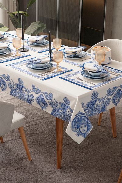 BUGİ HOME COLLECTİON Set de masă și bucătărie albastru azur - față de masă și alee 6 servicii americane 6 șervețele din material textil