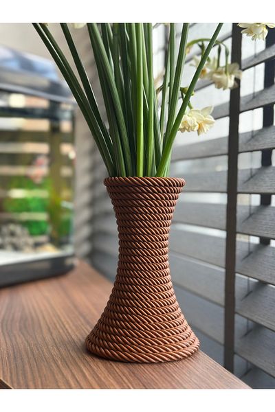 3D DESİNG MARKET ВАЗА С ВЪЖЕ