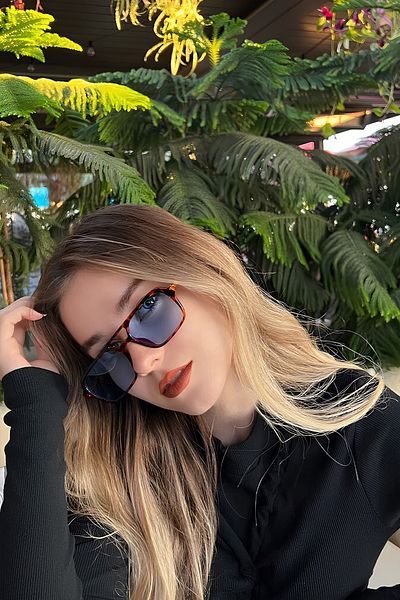 Eyesofia Swanky Unisex Leopard Blue Glass Sunglasses