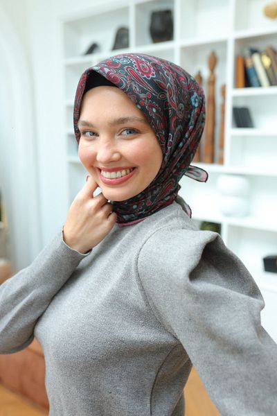 Silk Home 73071-19 Model Soft Scarf