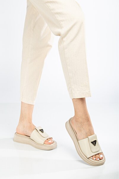 Akçetin Moda М'які та стильні тапочки на м'якій підошві