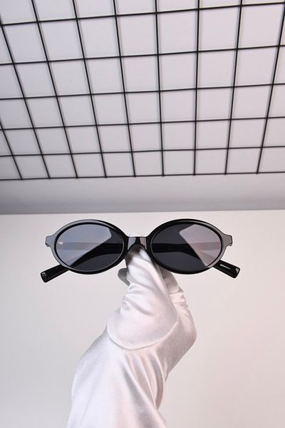 LOOKUP Uv400 Protection Oval Glasses - Optical Compatible, Glass Changeable + Case+ Cloth Gift