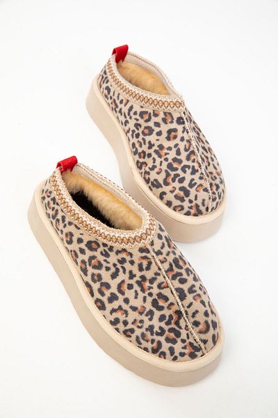 SOHO Beige Damenstiefel mit Leopardenmuster – Modell 19762