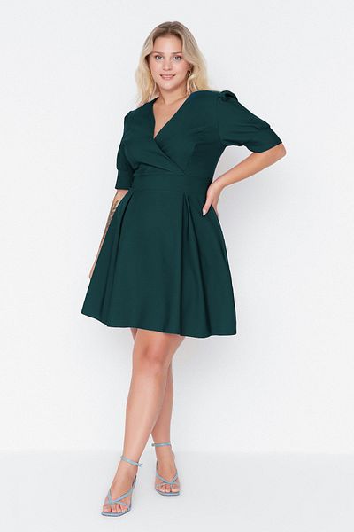 Trendyol Curve Smaragdgrünes, gewebtes, zweireihiges Kragenkleid TBBSS22EL2825